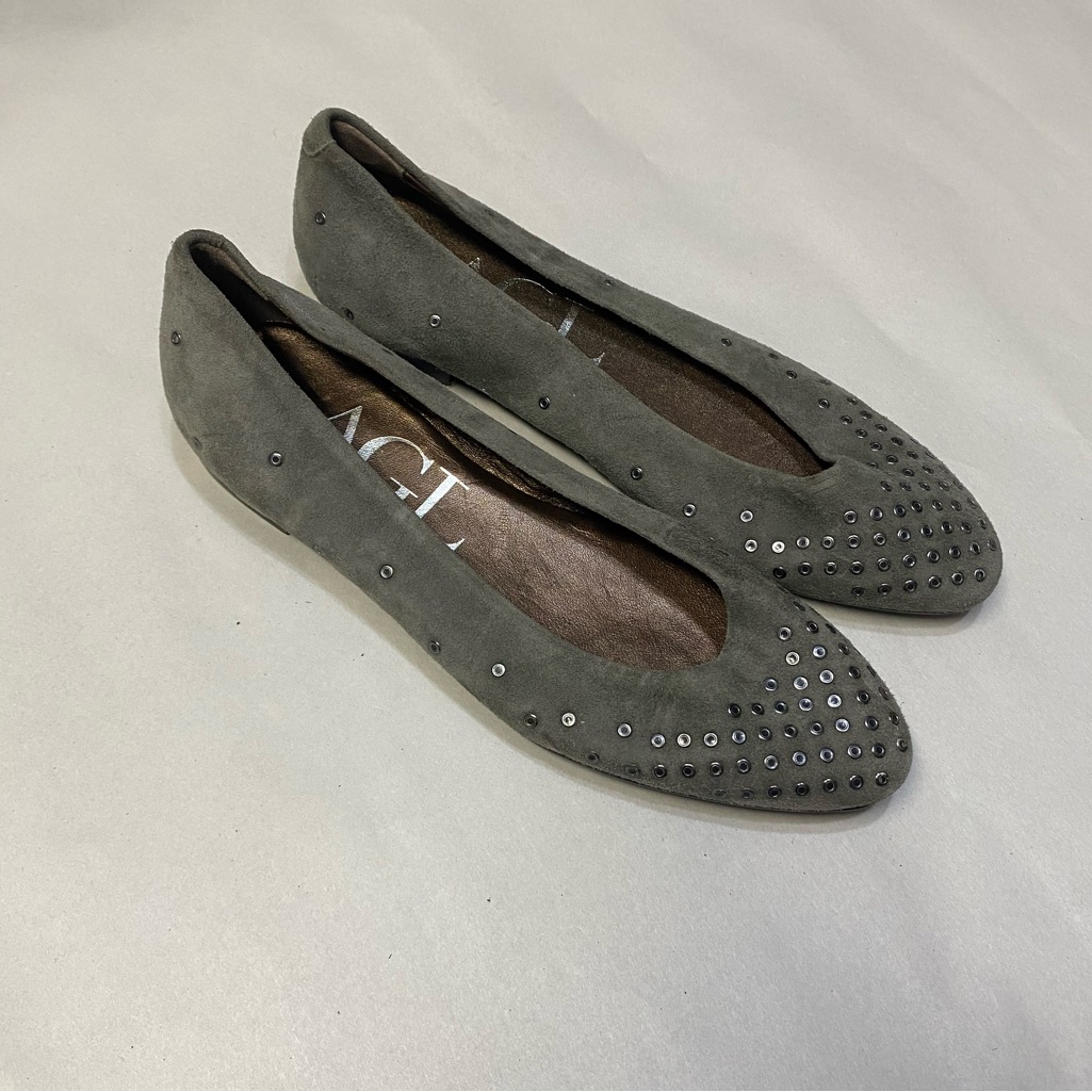 Agl Attilio Giusti Leombruni Flats Us Size 5 Suede Leather Grommet Mist Grey Nwt